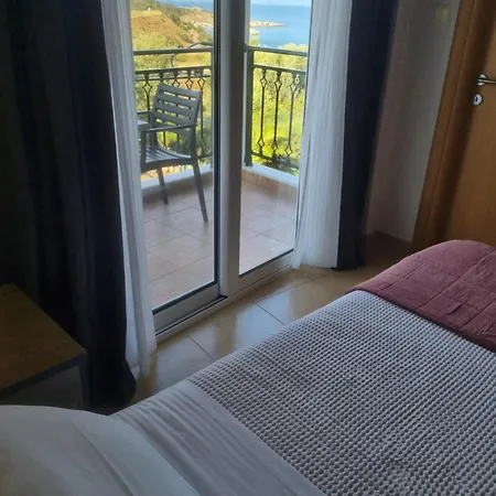 Couette-café Greenhill Sarti